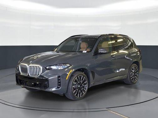 Gray Metallic 2026 BMW X5 xDrive40i