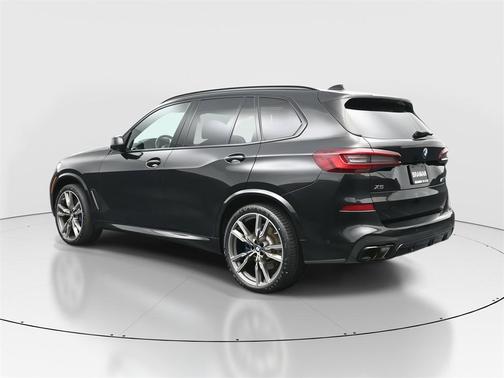 2023 BMW X5 M50i