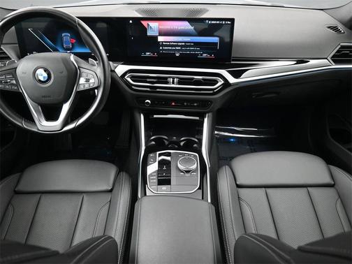2023 BMW 330 i