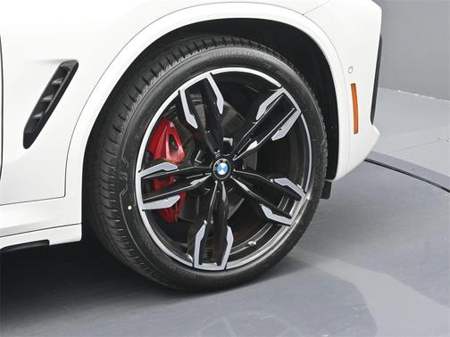 2024 BMW X3 M40i