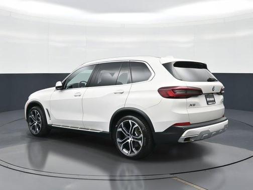 2023 BMW X5 sDrive40i