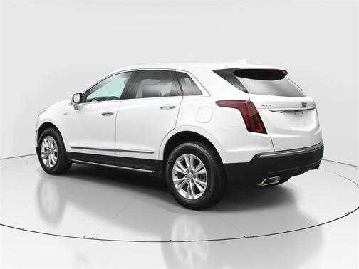 2023 Cadillac XT5 Luxury