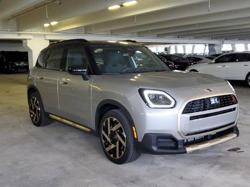 2025 MINI Countryman S
