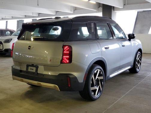 2025 MINI Countryman S