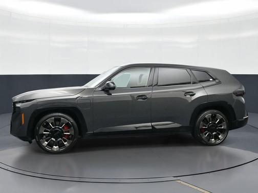 Dravit Gray Metallic 2023 BMW XM Base