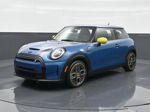 2023 MINI SE Hardtop BASE