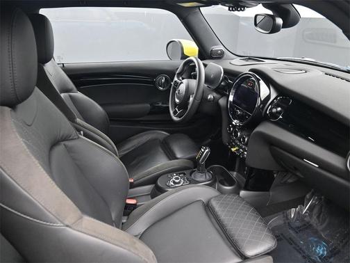 2023 MINI SE Hardtop BASE