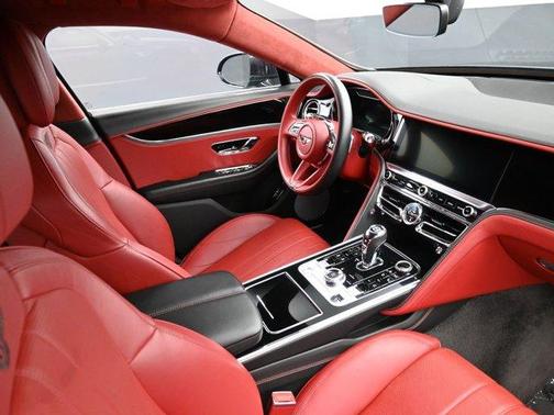 2021 Bentley Flying Spur V8