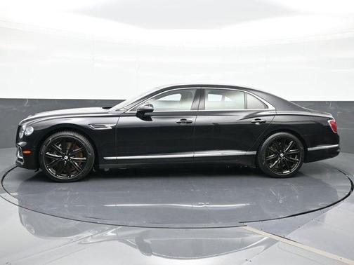 2021 Bentley Flying Spur V8