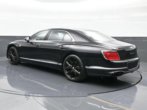 2021 Bentley Flying Spur V8