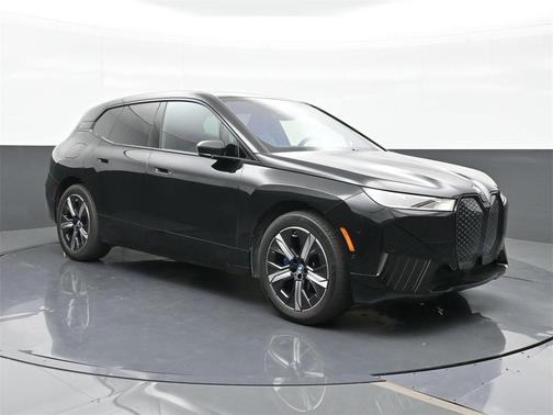 2025 BMW iX xDrive50