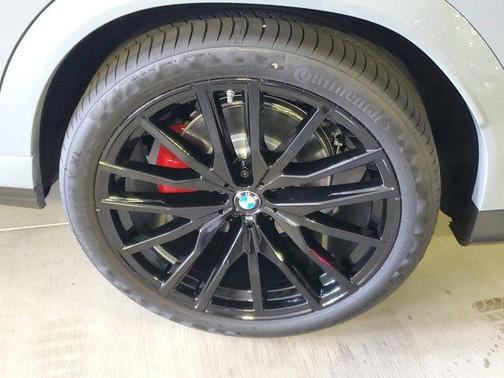 Gray Metallic 2027 BMW X6 xDrive40i