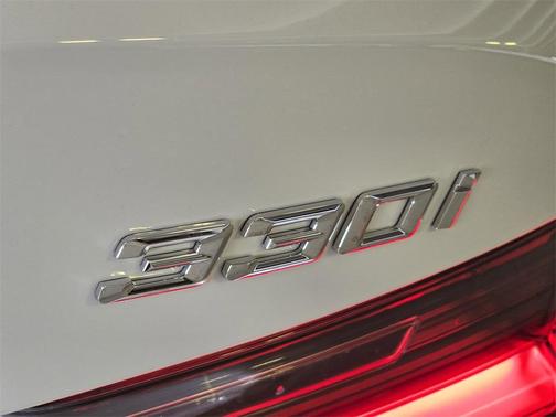 2026 BMW 330 i NA