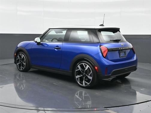 2025 MINI Hardtop 