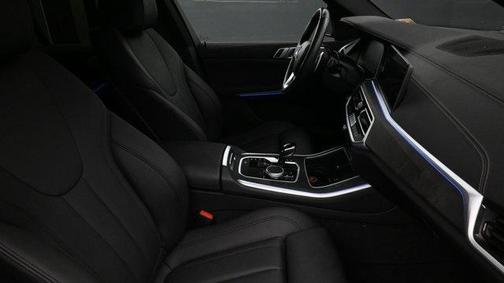 Black Sapphire Metallic 2022 BMW X5 sDrive40i