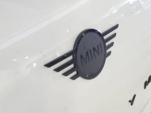 White Metallic 2026 MINI Countryman S