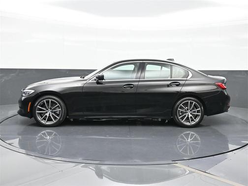 2022 BMW 330 i