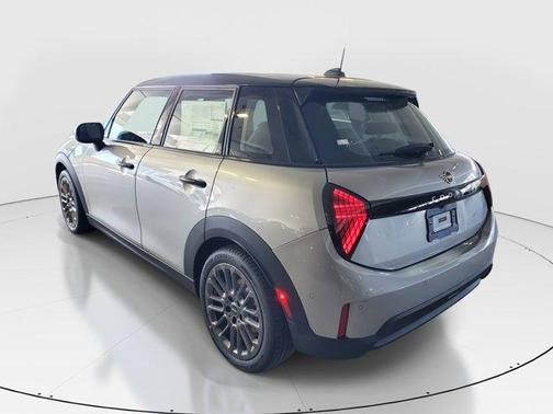 2026 MINI Hardtop Cooper