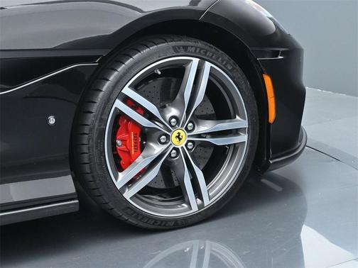 2023 Ferrari Portofino M Base