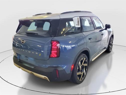 2025 MINI Countryman Base