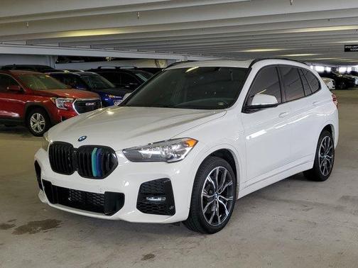 2022 BMW X1 sDrive28i