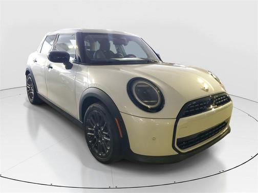 2025 MINI Hardtop C Signature Trim