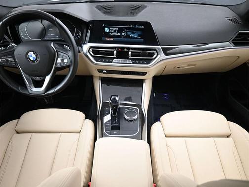 2021 BMW 330 i