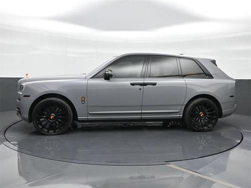 2024 Rolls-Royce Cullinan 