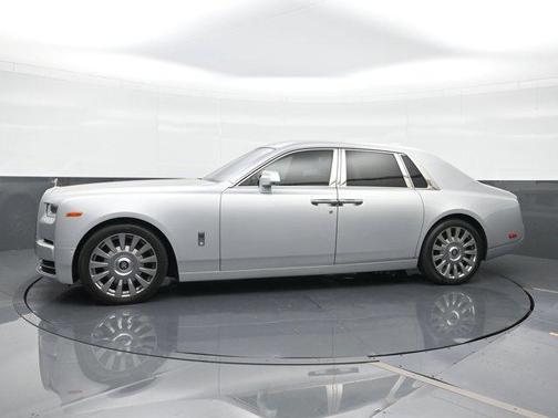 2018 Rolls-Royce Phantom 