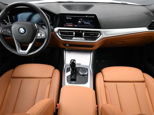 2022 BMW 330 i