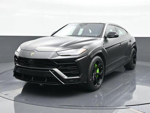 2019 Lamborghini Urus Base