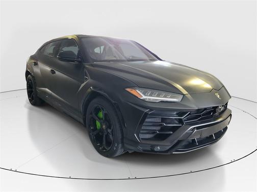 2019 Lamborghini Urus Base