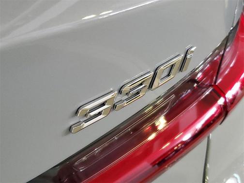 2026 BMW 330 I XDrive NA