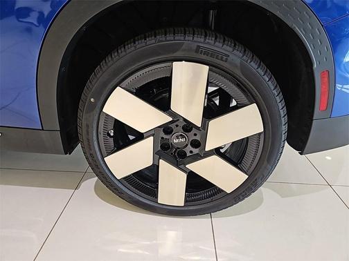 2025 MINI Countryman S