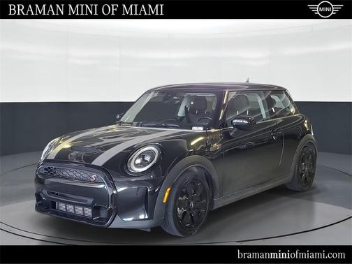 2023 MINI Hardtop Cooper
