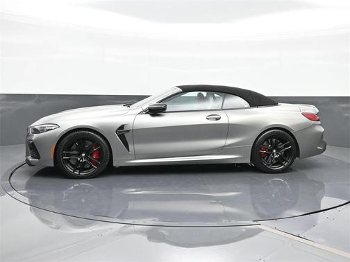 2022 BMW M8 Competition