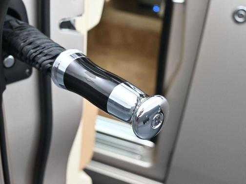 2020 Rolls-Royce Phantom 