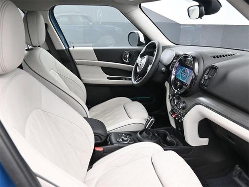 2023 MINI Countryman Cooper S