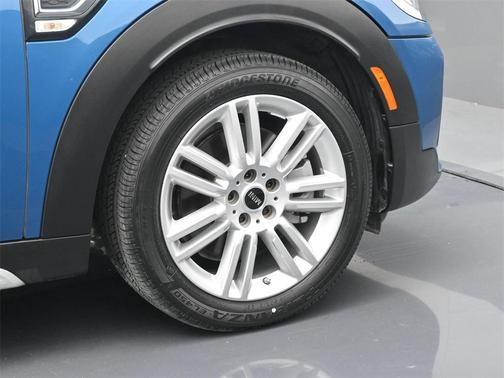 2023 MINI Countryman Cooper S