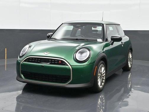 2025 MINI Hardtop ICONIC