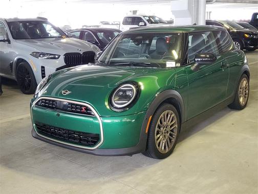 2025 MINI Hardtop ICONIC
