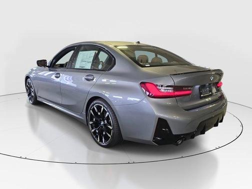 2025 BMW 330 i