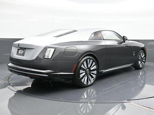 2024 Rolls-Royce Spectre Base