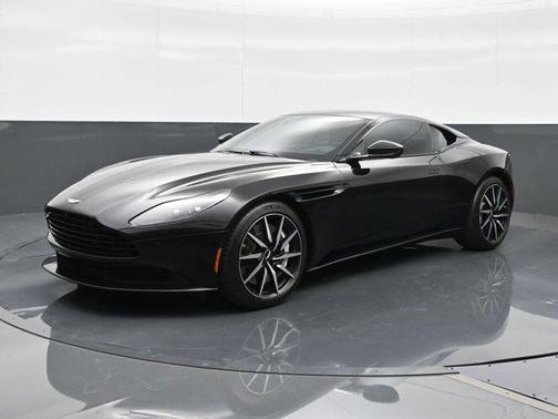 2019 Aston Martin DB11 V8