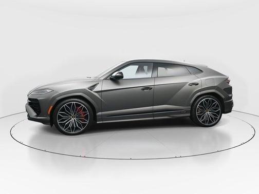 2025 Lamborghini Urus SE