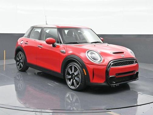 2023 MINI Hardtop Cooper S