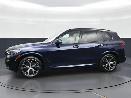 2021 BMW X5 M50i