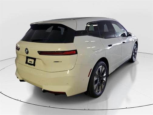 2026 BMW iX xDrive60