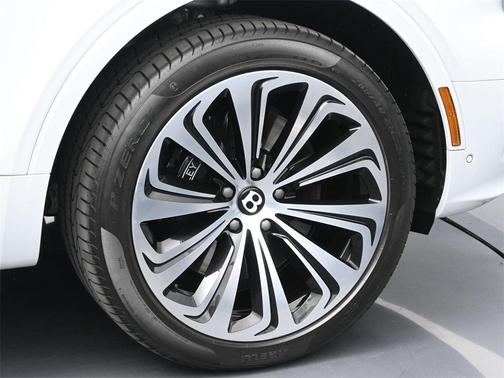 2024 Bentley Bentayga Azure