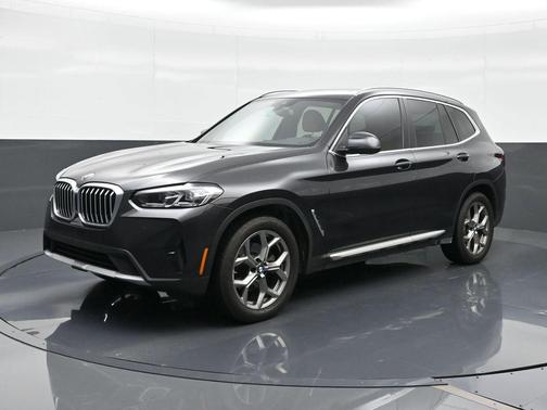 Dark Graphite Metallic 2024 BMW X3 sDrive30i